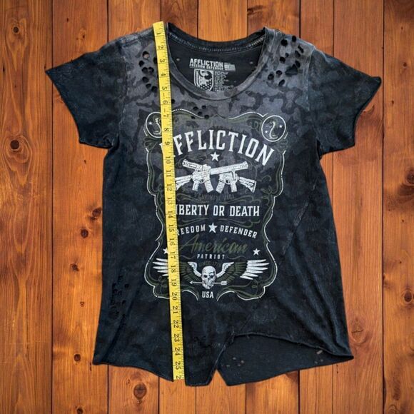 Y2K Affliction Women's  Distressed Shirt  Small Cyber Grunge Liberty Or Death - Picture 4 of 5